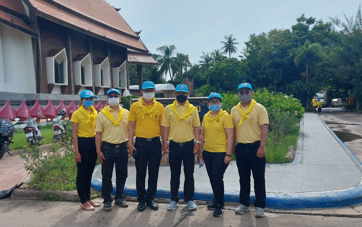 ﻿สำนักงานบังคับคดีกลุ่มจังหวัดที่ 3 (Sandbox) เข้าร่วมกิจกรรมจิตอาสา “เราทำความดี เพื่อชาติ ศาสน์ กษัตริย์” เนื่องในโอกาสวันเฉลิมพระชนมพรรษาพระบาทสมเด็จพระเจ้าอยู่หัว 28 กรกฎาคม 2563